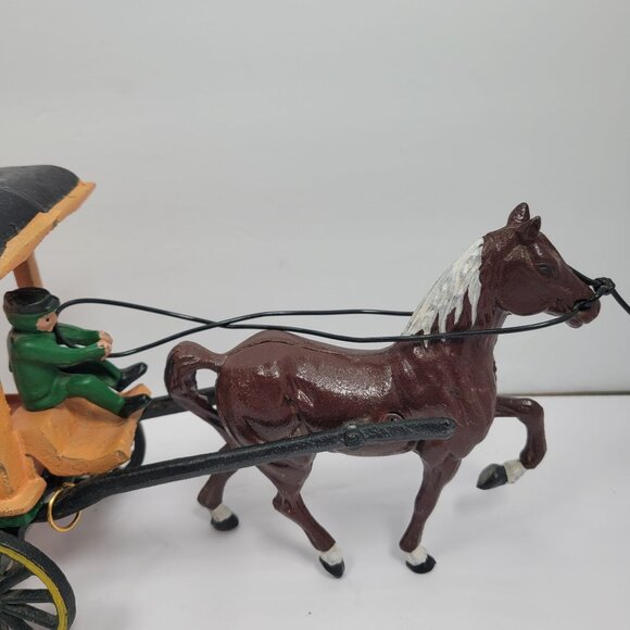 Vintage Cast Iron Horse Drawn Fruit & Vegetable Collectible Wagon with Figurine - Picture 2 of 11